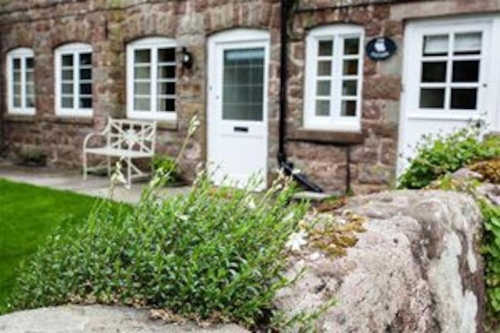 Ganarew Cottage Monmouth Exterior photo